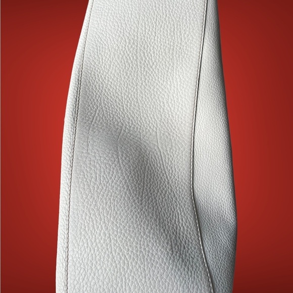 Winter White Gucci Soho - Picture 4 of 9